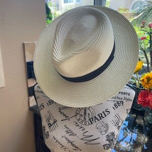 NWOT - Cream with Black Band Panama Hat